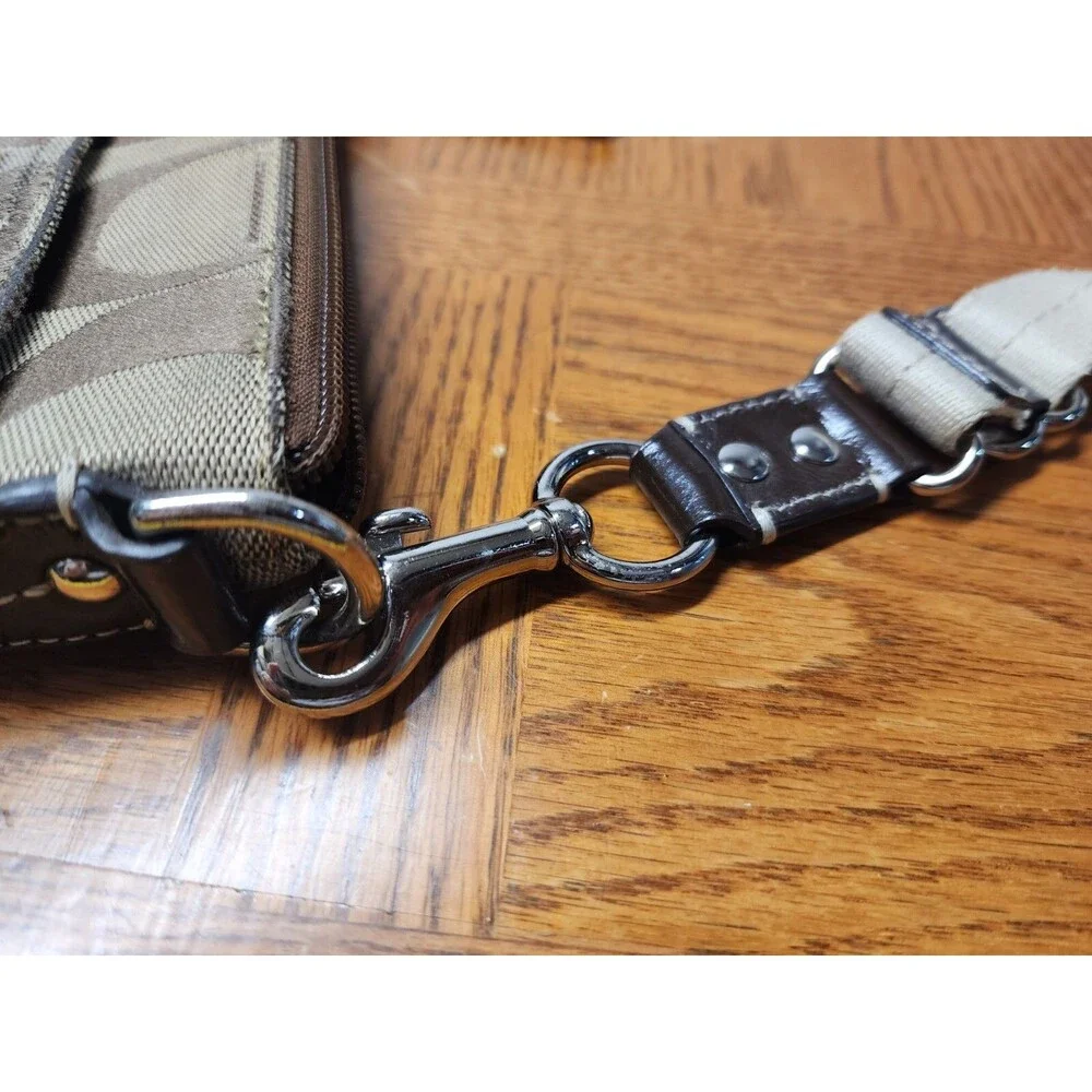 COACH SwingPack Brown Signature Brown Patent Leather Trim